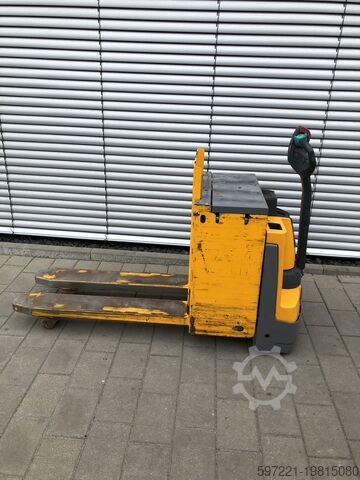 Transpaletas eléctricas Jungheinrich EJE-C 20