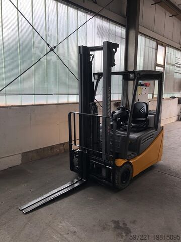 Elektrisch – 3 Räder Jungheinrich EFG 216