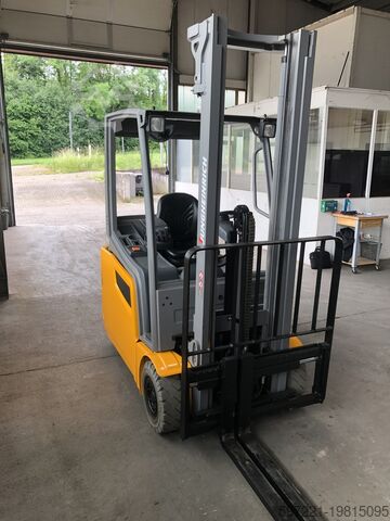 Elektrisch – 3 Räder Jungheinrich EFG 216