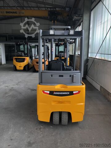 Elektrisch – 3 Räder Jungheinrich EFG 216