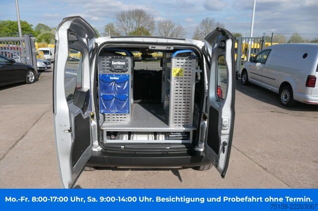Панельний фургон fiat Fiorino 1,4 Natural Power 2-Sitzer Flügeltür Werkstatteinbauten COC