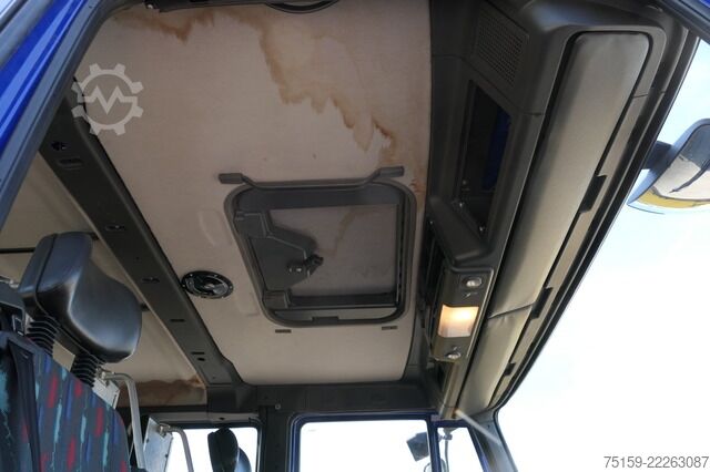 Truk dengan bodi khusus iveco FF 135 E 4x4 Gerätewagen DoKa