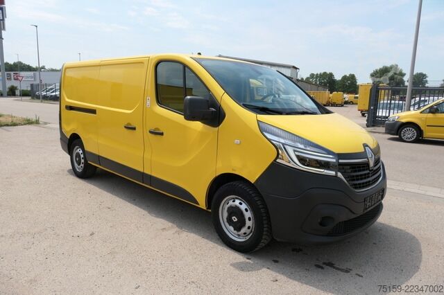Panel kombi renault Trafic dCi 120 L2H1 3,0t Komfort