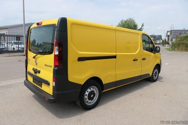 Panel kombi renault Trafic dCi 120 L2H1 3,0t Komfort