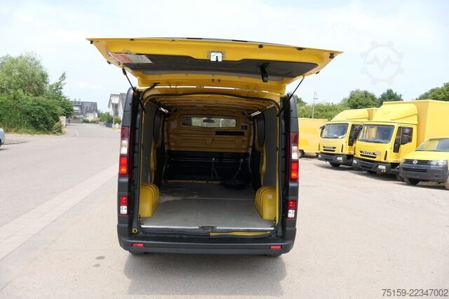 Panel kombi renault Trafic dCi 120 L2H1 3,0t Komfort