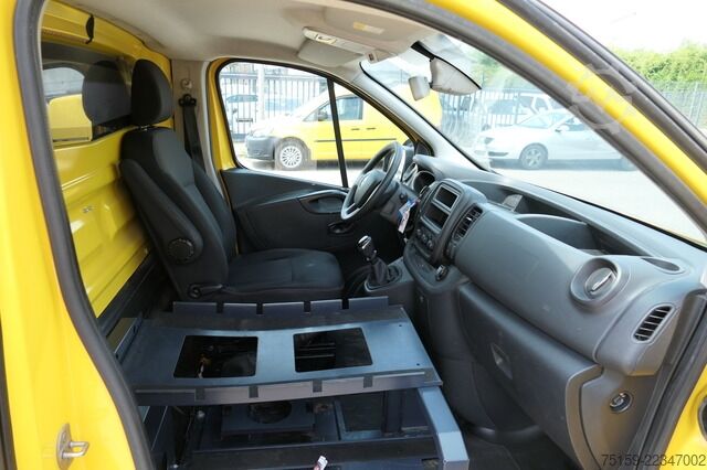 Panel kombi renault Trafic dCi 120 L2H1 3,0t Komfort