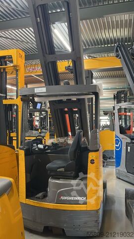 Reach truck Jungheinrich ETV 320 mit Kamera // 11510 mm Hubhöhe