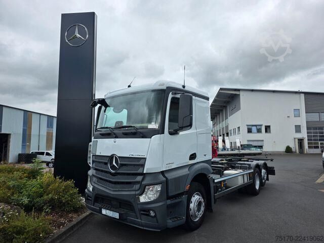  Mercedes-Benz Actros 2542 L 6x2 BDF Retarder ADR