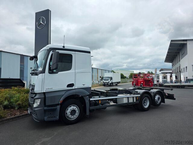  Mercedes-Benz Actros 2542 L 6x2 BDF Retarder ADR