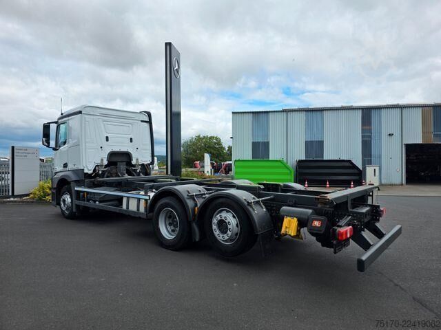  Mercedes-Benz Actros 2542 L 6x2 BDF Retarder ADR