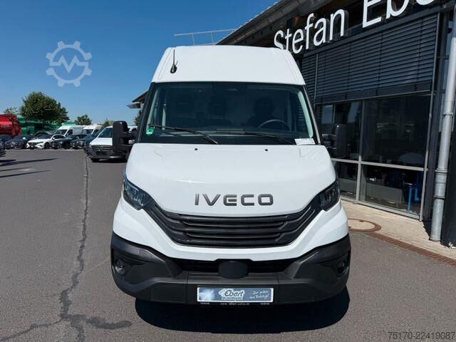 Camioneta familiar de techo alto Iveco Daily 35S18HA8 V Kastenwagen *R 3.520*AHK*