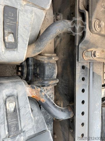 יחידת גרר סטנדרטית MAN TGA 33.440 /  Scaltgetriebe/  BLATT - BLATT