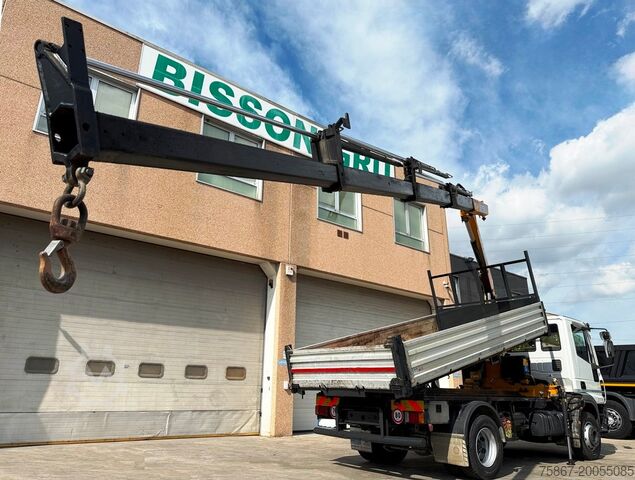 Kiper kamion Iveco EUROCARGO 130E18