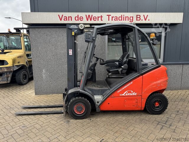 Linde H20D Dúplex 315 Elevación Libre / Desplazador Lateral / 4ª Función / VW Diésel 2004 LINDE H20D Duplo 315 Freelift / Sideshift / 4e Functie VW Diesel 2004
