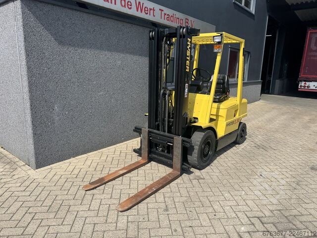 Hyster H2.50XM Tríplex 465 Elevación Libre / Desplazador Lateral, Isuzu Diésel HYSTER H2.50XM Triplo 465 Freelift / Sideshift Isuzu Diesel
