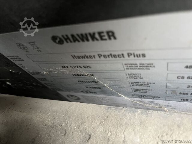 Elektryczny wózek widłowy 3 kołowy Linde E16-02