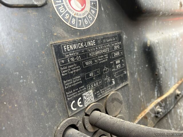 Elektryczny wózek widłowy 3 kołowy Linde E16-02