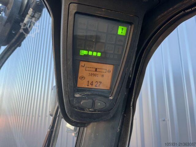 Elektryczny wózek widłowy 3 kołowy Linde E16C-02