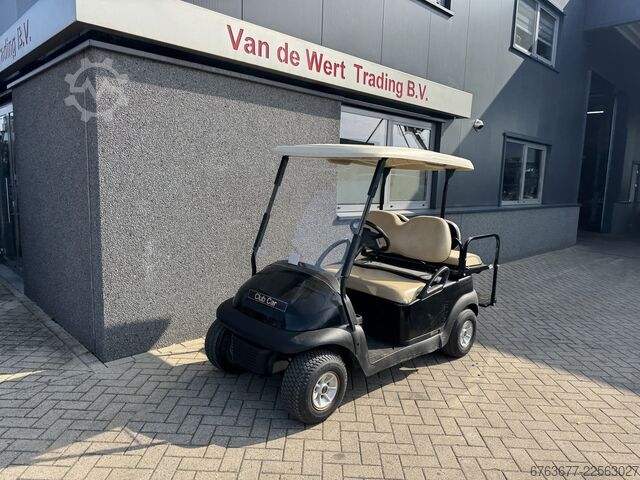 Golfbil CLUBCAR PRECEDENT 4-seter golfbil 2007 med lader CLUBCAR CLUBCAR PRECEDENT 4 zitter Golfkar Golfcart 2007 Met Lader