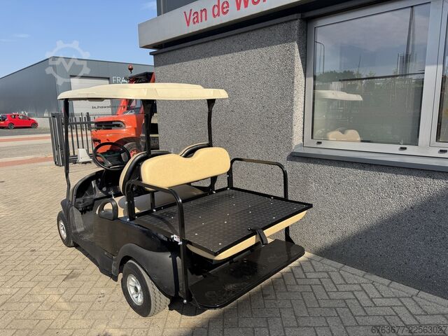 Golfbil CLUBCAR PRECEDENT 4-seter golfbil 2007 med lader CLUBCAR CLUBCAR PRECEDENT 4 zitter Golfkar Golfcart 2007 Met Lader