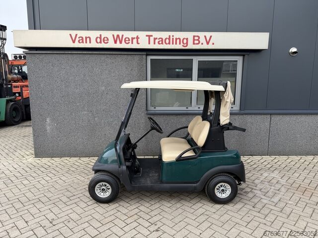 Golfkar CLUBCAR PRESEDENT, 2 vendesh, Golfkar Golfcart 2017 me karikues CLUCAR PRESEDENT 2 zitter Golfkar Golfcart 2017 Met Lader