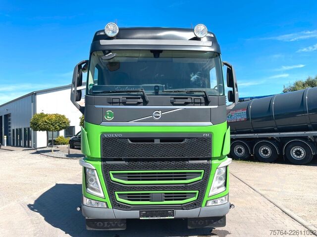 Đầu kéo tiêu chuẩn VOLVO FH 460 / 2 x Nebeantrieb / Globetrotter