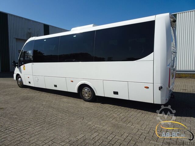 اتوبوس توریستی IVECO Rosero First FLHI XL - 31 Sitze EURO 6