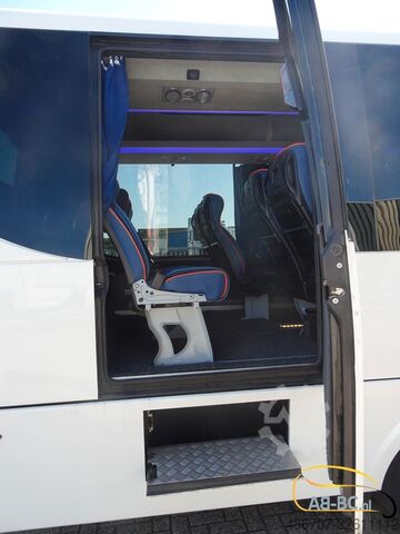 اتوبوس توریستی IVECO Rosero First FLHI XL - 31 Sitze EURO 6
