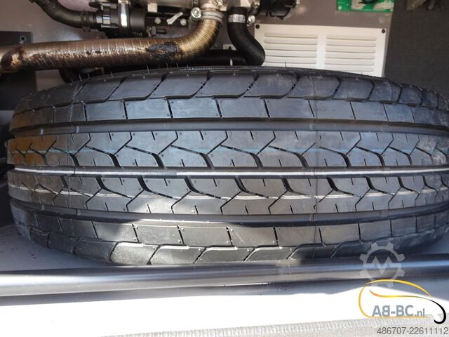 اتوبوس توریستی IVECO Rosero First FLHI XL - 31 Sitze EURO 6