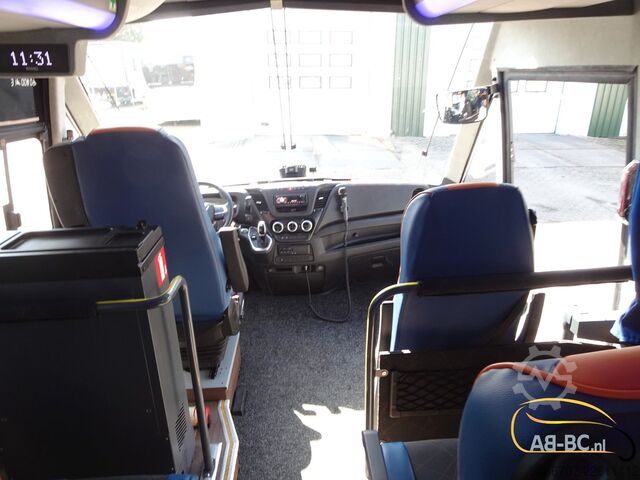 اتوبوس توریستی IVECO Rosero First FLHI XL - 31 Sitze EURO 6