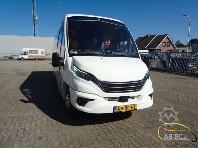 اتوبوس توریستی IVECO Rosero First FLHI XL - 31 Sitze EURO 6
