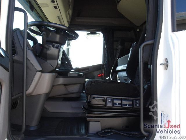 Standard nyergesvontató Scania R 460 A4x2NA