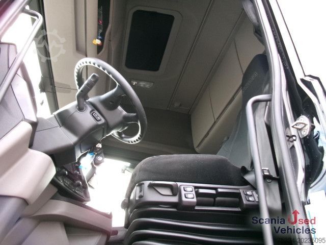 স্ট্যান্ডার্ড ট্রাক্টর ইউনিট Scania R 450 A4x2NA