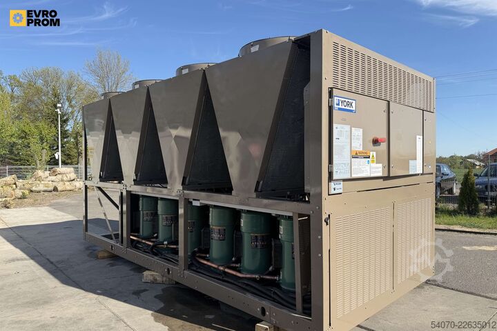 šaldytuvas New Industrial Chiller YORK - 520.6 KW | With warranty