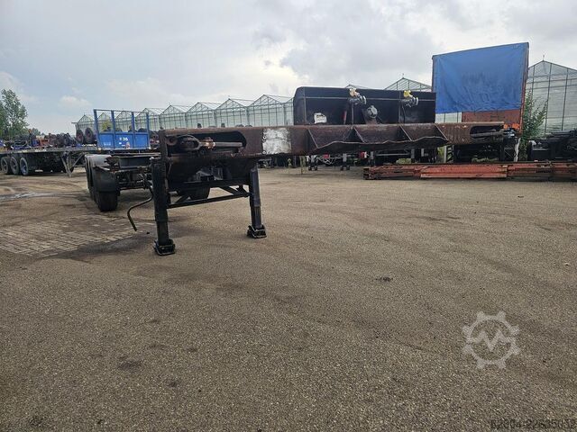 Konteineru pārvadājumi VAN HOOL 40 FOOT  CONTAINER CHASSIS / 20 FOOT/ STEEL SUS...