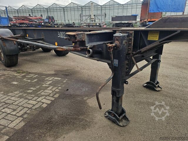 Konteineru pārvadājumi VAN HOOL 40 FOOT  CONTAINER CHASSIS / 20 FOOT/ STEEL SUS...