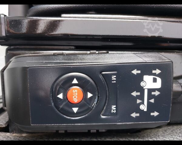 יחידת גרר סטנדרטית MERCEDES-BENZ Actros L 18 4x2 - Actros L 1848 LS 4x2