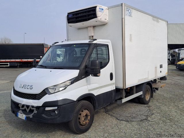 Xe tải thùng lạnh IVECO DAILY 60C15