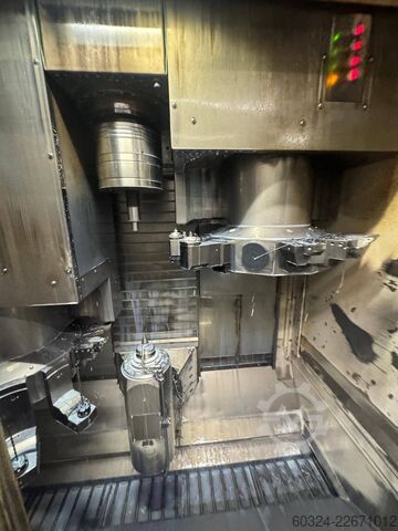 Pionowe centrum tokarsko-frezarskie CNC EMAG EMAG VTC 250