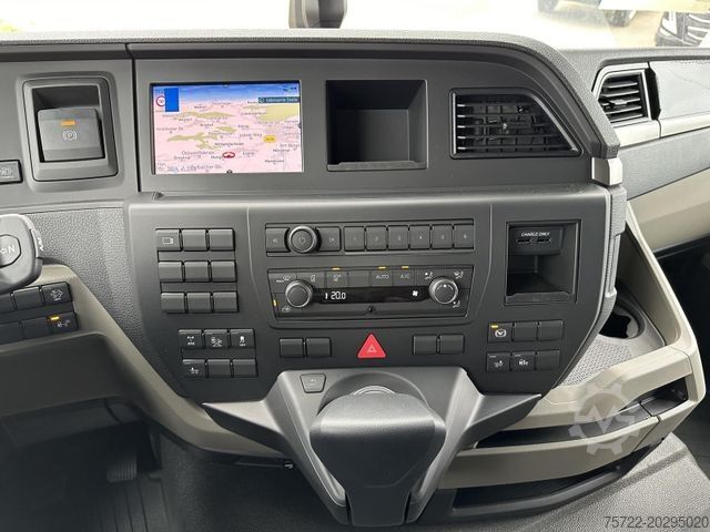 Φορτηγό με επίπεδη καρότσα MAN TGS 26.520 6x2-4 Pritsche Fassi F255RA2.24 + JIB