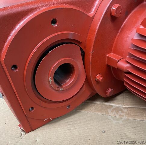 Motor cu reductor, motor electric cu reductor Getriebebau Nord SK4282AF-112 M/4