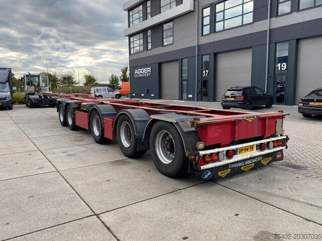Transportul de containere Broshuis 2 Connect 5 AKCC / 5 Axles / 3x Steering / 3x L...
