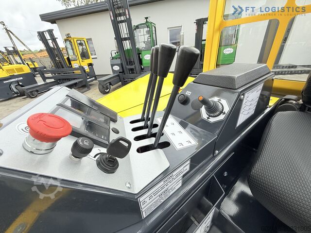 Xe nâng bốn chiều Combilift CB4000 TRIPLEX 5200 FREE-LIFT POSITIONER