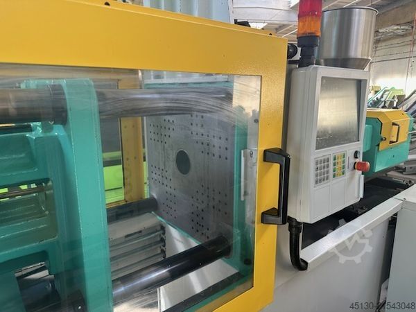 Spuitgietmachine Arburg 470C 1500-400