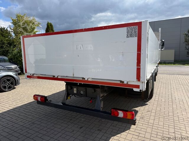 Kamion s ravnom platformom MERCEDES-BENZ Atego 1530 L Pritsche/Klima/Standheizung/3-Sitze