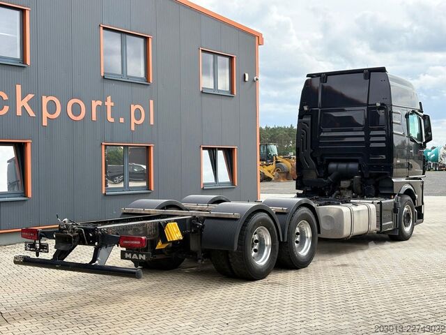 ट्रक चेसिस MAN TGX TGX 26.580 6x4 LL Euro 6 Fahrgestell
