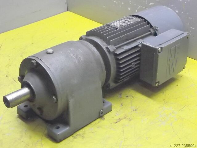 Silnik przekładniowy 0,55 kW 165 obr/min SEW-EURODRIVE R40DT80K4BM