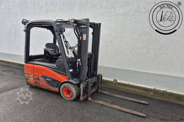 Elektrická tříkolka Linde E16