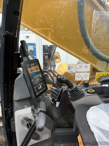 Chain excavator CATERPILLAR 352 mit CE und EPA