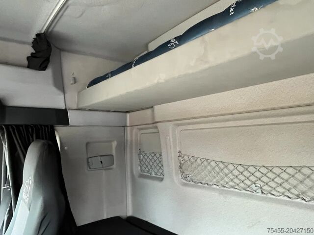 Standaard-SZM MAN TGX 26.440 - Lift/Steering axle - Klima - 40.890